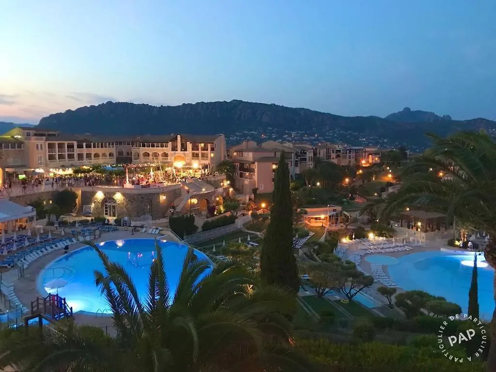 Apartment Vacances Au Paradis Saint-Raphael  France
